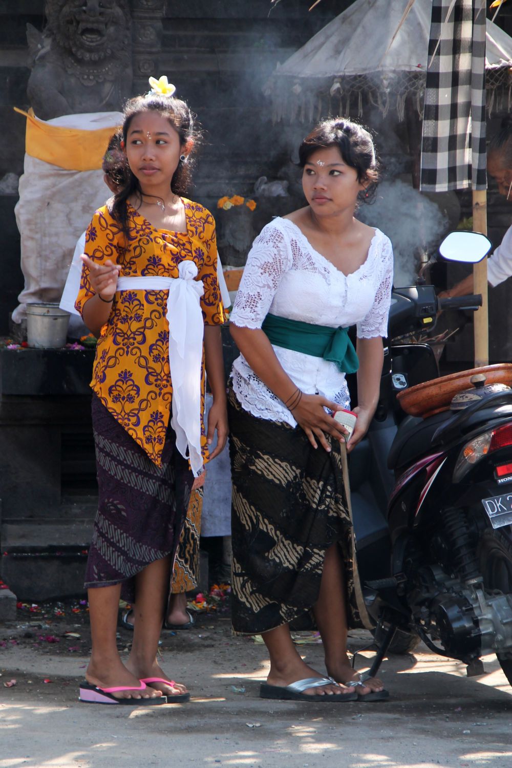 Portrait de jeunes filles
Bali - Indonésie Bali - Indonésie