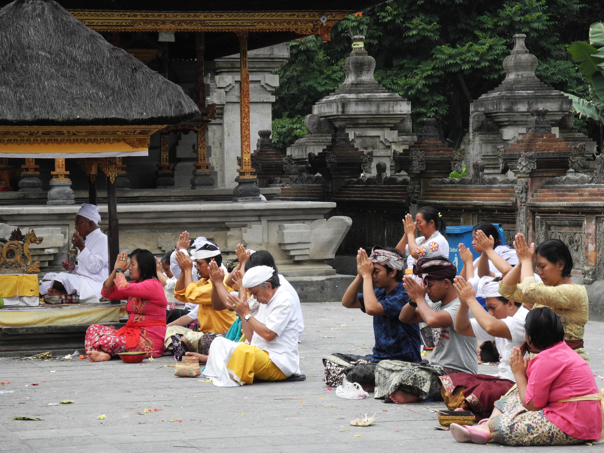 Prière au temple Tirta Empul
BaIi - Indonésie BaIi - Indonésie